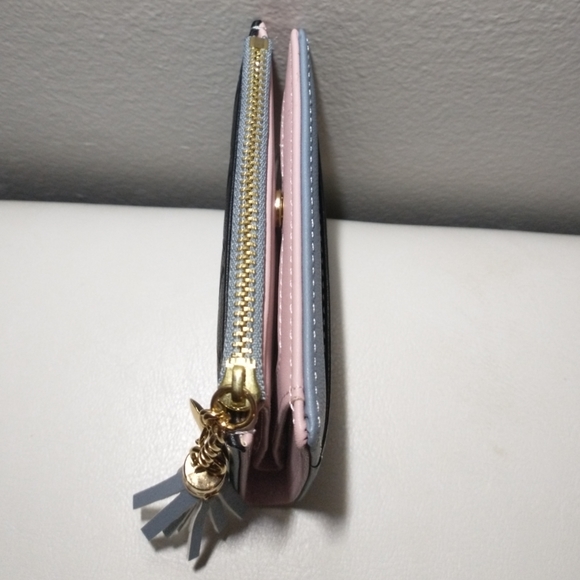 NWOT Tricolor Wallet with Tassel and Heart Charm - Picture 3 of 11